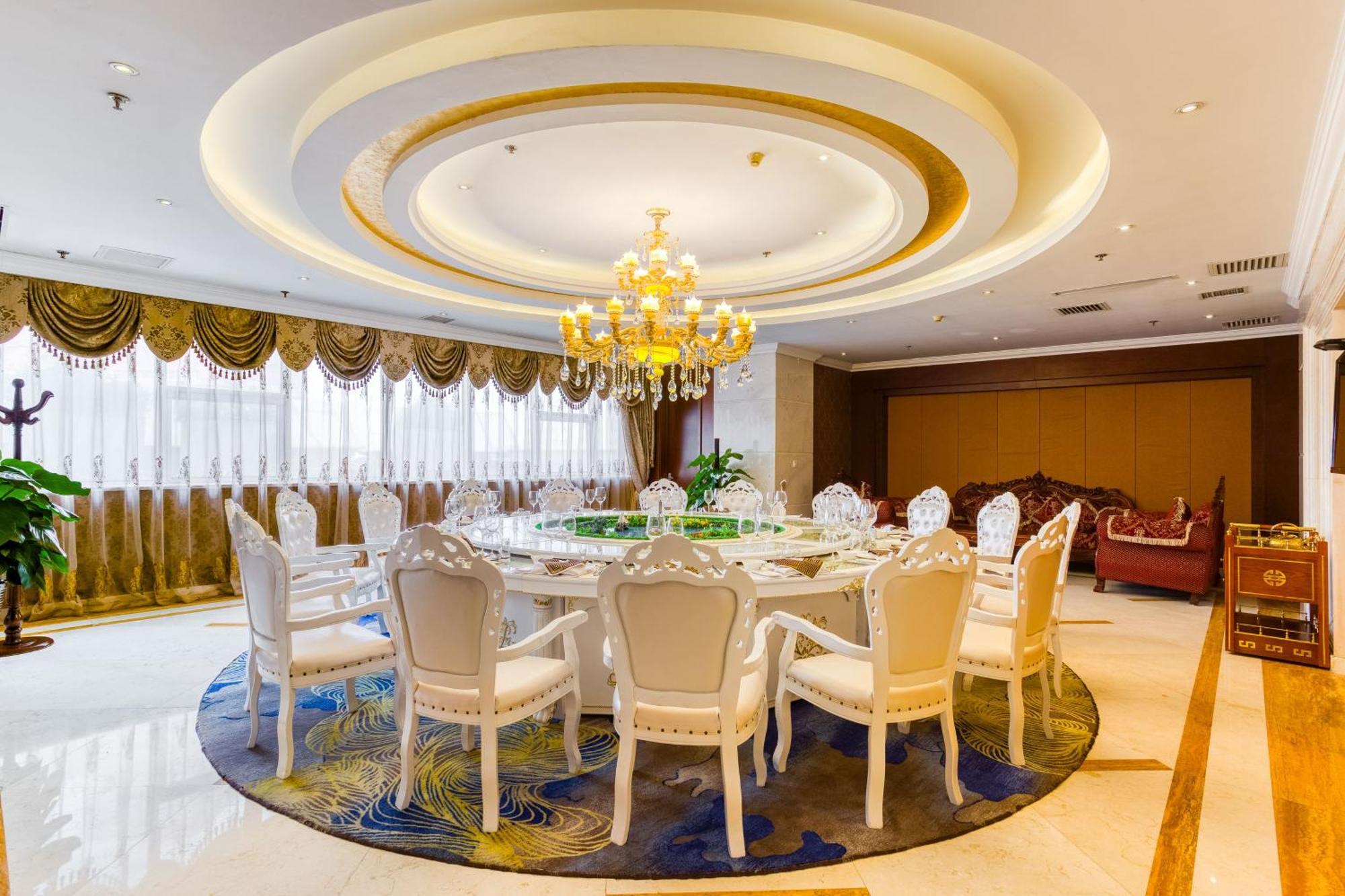 Metropark Changchun Guosheng Hotel Экстерьер фото