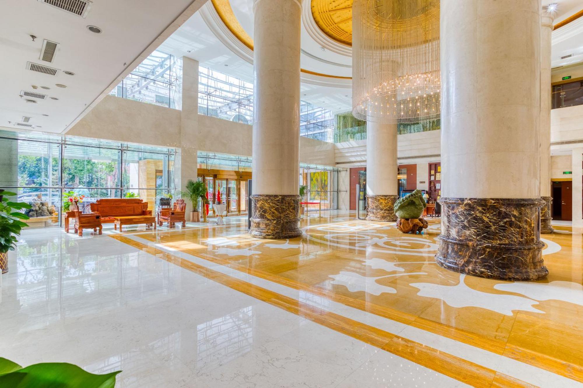 Metropark Changchun Guosheng Hotel Экстерьер фото