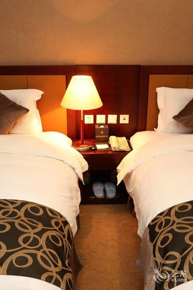 Metropark Changchun Guosheng Hotel Экстерьер фото